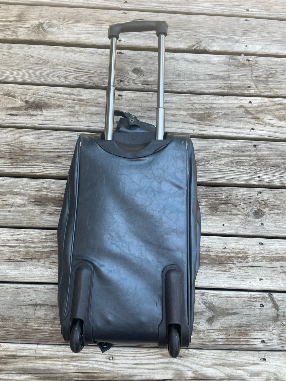 Vintage Kenneth Cole Reaction Black Rolling Duffel Travel Bag /Carry On Luggage